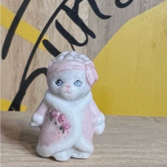 Vintage Kitty Cucumber Figurine Shackman Schmid 1987 Priscilla Time For Bed - Picture 10 of 10